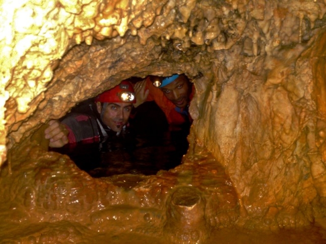 Desde el interior de las cuevas 